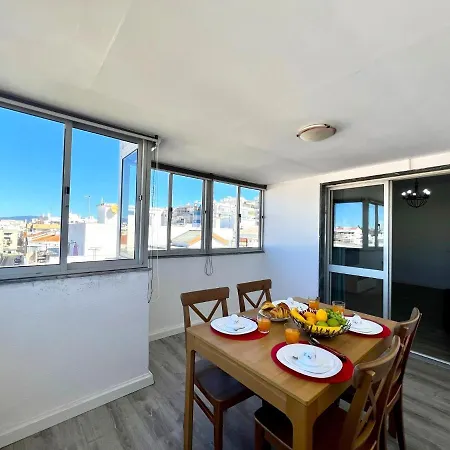 By Homing * Portimao