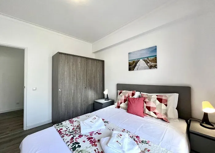 By Homing * Portimão